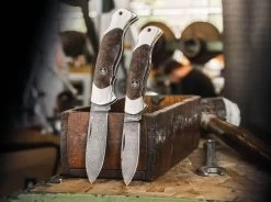 Scout Spearpoint Maserbirke Damast -Messer Rabatt boeker manufaktur solingen scout spearpoint maserbirke damast 112202dam 3 1280x1280